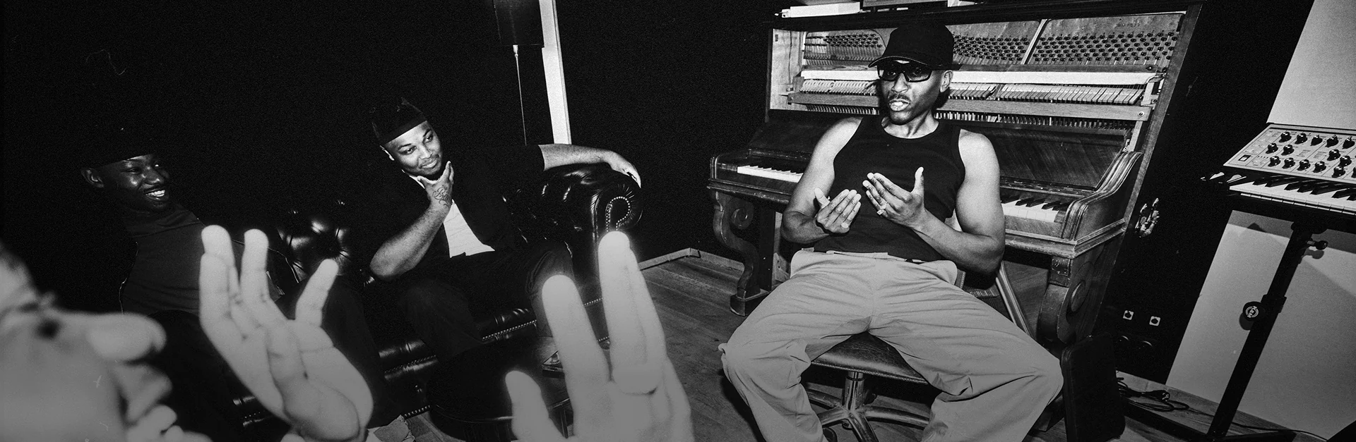 251014-dks-w29-drop4-secondary-d